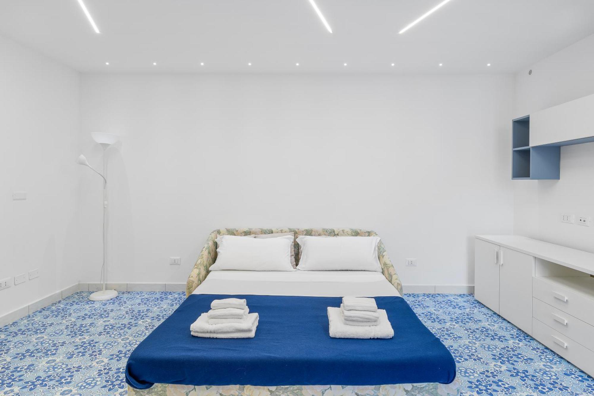 Luxe Minimal Duplex, Amalfi Coast - Airhome Vico Equense Exterior foto